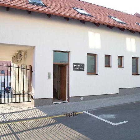 Mikulov Apartments - Apartman Misa エクステリア 写真